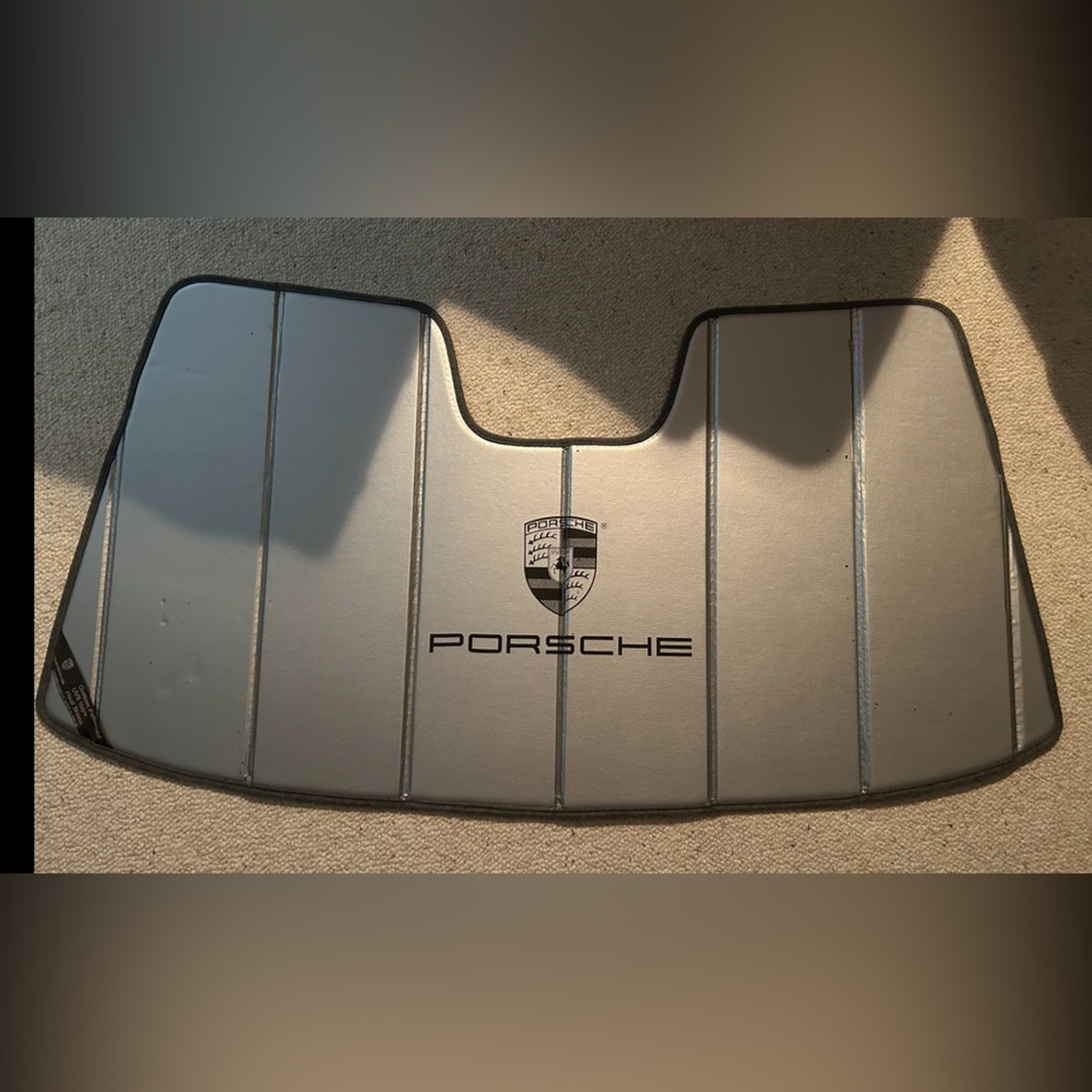 PORSCHE DESiGN WiNDSHiELD SHADE COVER 💙 BRAND NEW - 50” L x 26” H 🏁